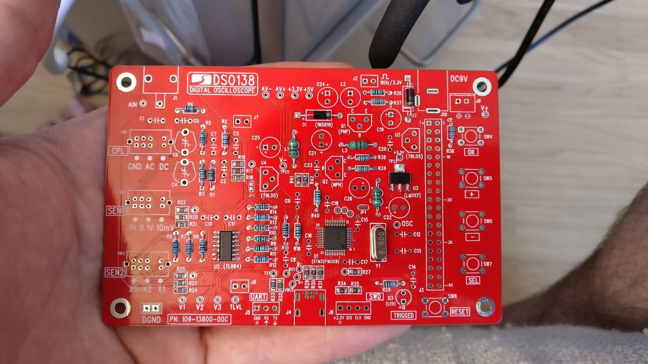 DSO138: large resistors, diodes and oscillator soldering